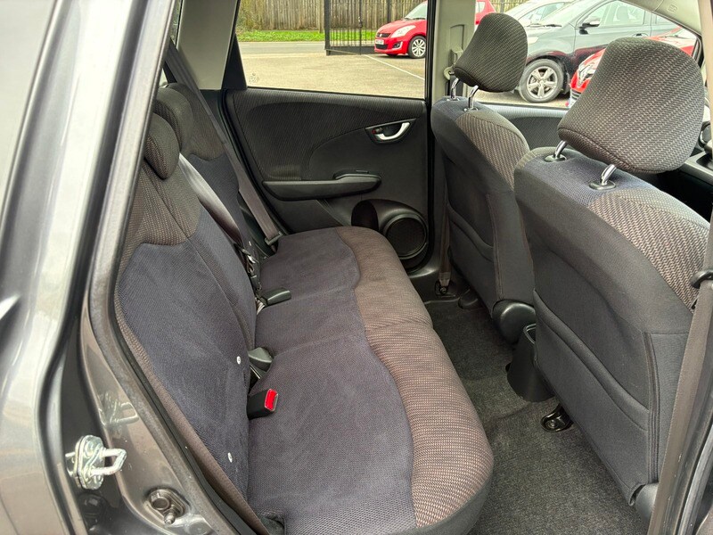 Used Honda Jazz 2014 for sale - 77735282: Photo 12