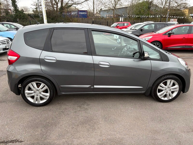 Used Honda Jazz 2014 for sale - 77735282: Photo 8