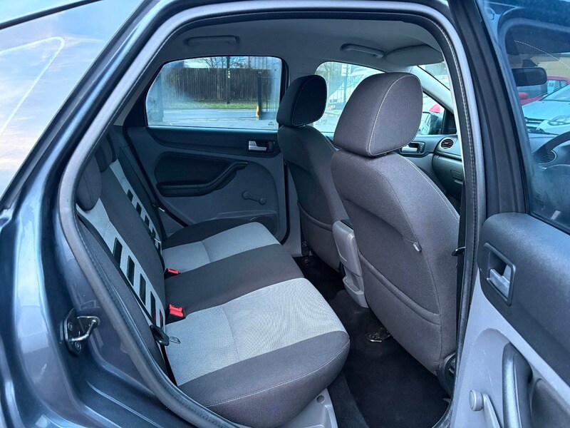 Used Ford Focus 2009 for sale - 77342358: Photo 11