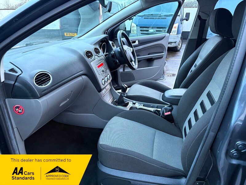 Used Ford Focus 2009 for sale - 77342358: Photo 14