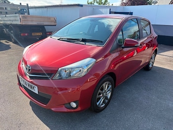 Used Toyota Yaris 2014 for sale - 79210651: Photo