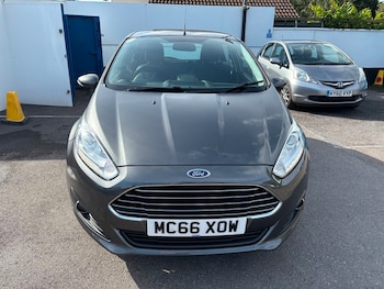 Used Ford Fiesta 2017 for sale - 75897592: Photo
