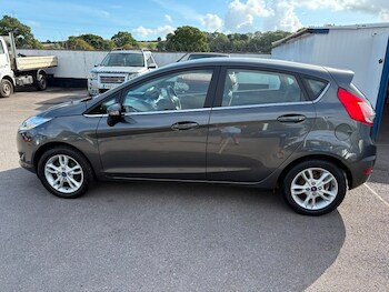 Used Ford Fiesta 2017 for sale - 75897592: Photo
