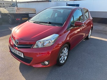 Used Toyota Yaris 2012 for sale - 79749882: Photo