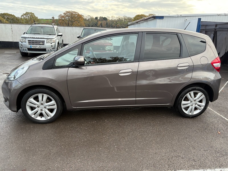 Used Honda Jazz 2011 for sale - 76482667: Photo 4