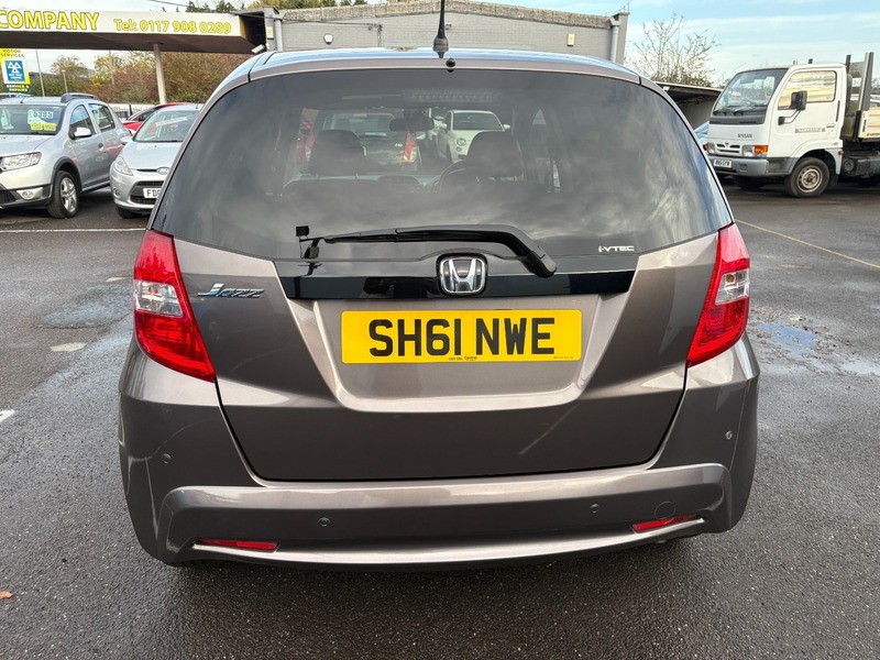 Used Honda Jazz 2011 for sale - 76482667: Photo 6