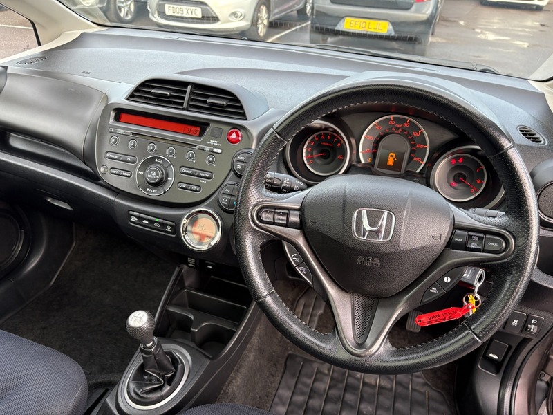 Used Honda Jazz 2011 for sale - 76482667: Photo 9