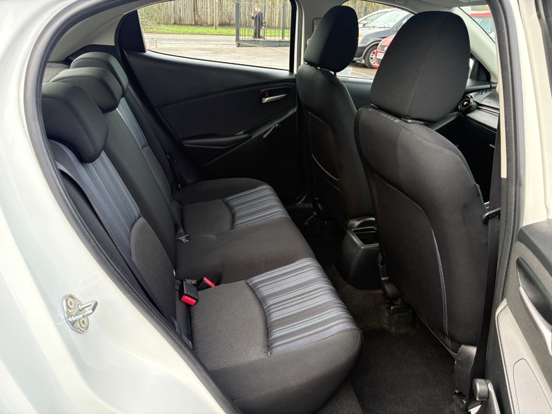 Used Mazda Mazda2 2016 for sale - 77535644: Photo 11