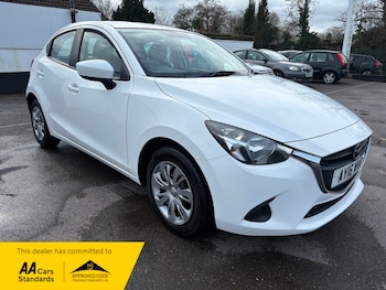 Used Mazda Mazda2 2016 for sale - 77535644: Photo