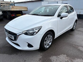 Used Mazda Mazda2 2016 for sale - 77535644: Photo