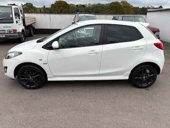 Used Mazda Mazda2 2013 for sale - 76313324: Photo