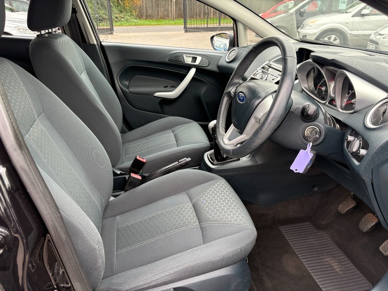 Used Ford Fiesta 2012 for sale - 76245600: Photo 10