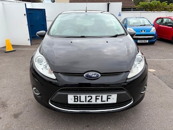 Used Ford Fiesta 2012 for sale - 76245600: Photo