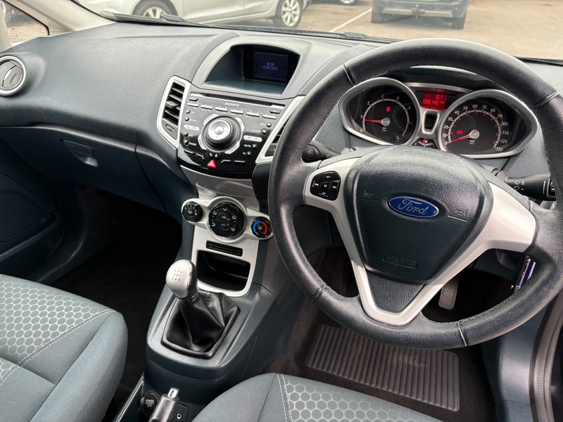 Used Ford Fiesta 2012 for sale - 76245600: Photo 9
