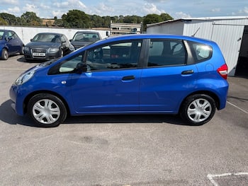 Used Honda Jazz 2012 for sale - 79643774: Photo