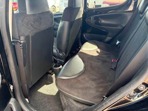 Used Peugeot 107 2013 for sale - 75067360: Photo 13