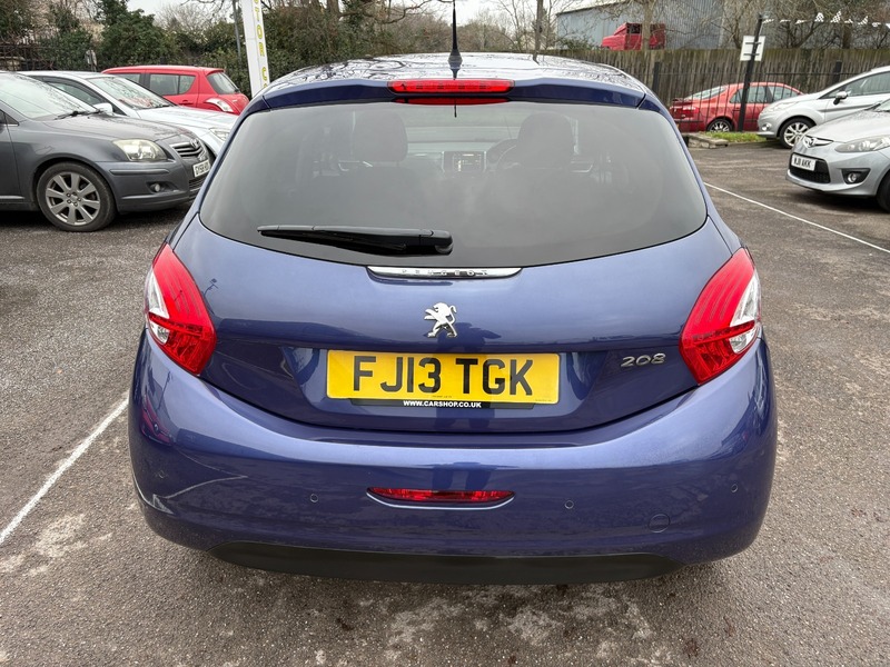 Used Peugeot 208 2013 for sale - 77038645: Photo 6