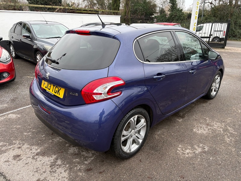 Used Peugeot 208 2013 for sale - 77038645: Photo 7