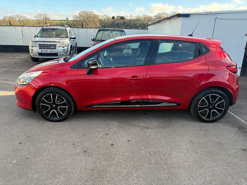 Used Renault Clio 2014 for sale - 77056510: Photo 4