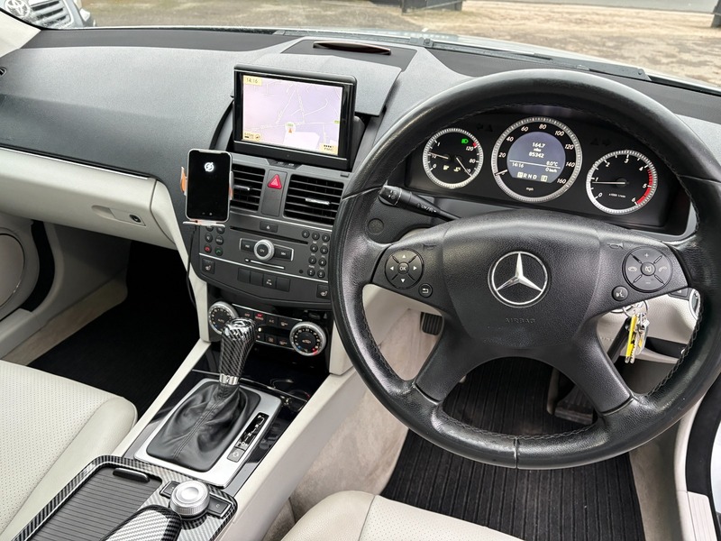 Used Mercedes-Benz C Class 2010 for sale - 77038647: Photo 8