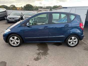 Used Mercedes-Benz A-Class 2010 for sale - 79586022: Photo
