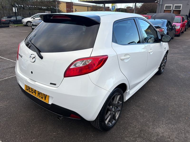 Used Mazda Mazda2 2014 for sale - 76611424: Photo 7