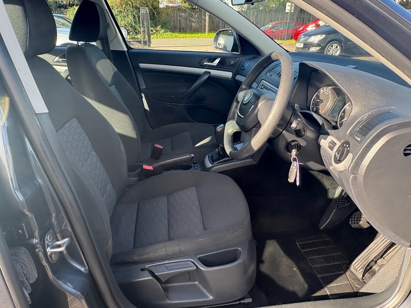 Used Skoda Octavia 2012 for sale - 76386955: Photo 10