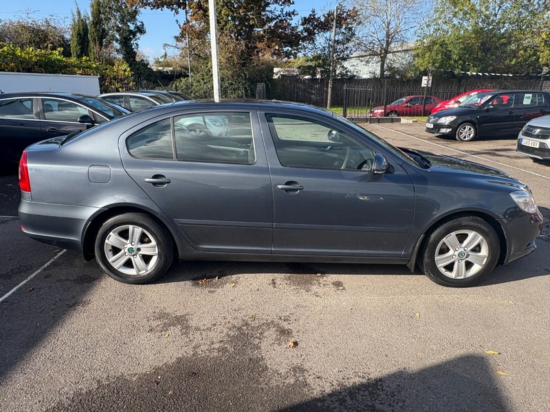 Used Skoda Octavia 2012 for sale - 76386955: Photo 8