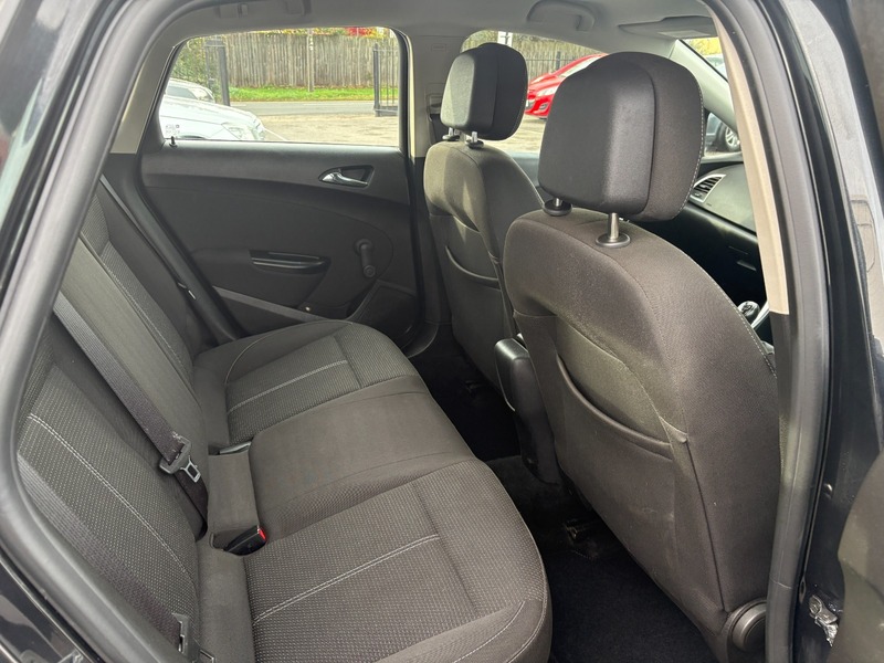 Used Vauxhall Astra 2013 for sale - 76482661: Photo 11