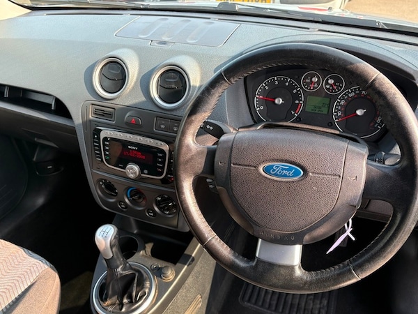 Used Ford Fusion 2008 for sale - 75243197: Photo 9