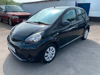 Used Toyota AYGO 2013 for sale - 74473340: Photo