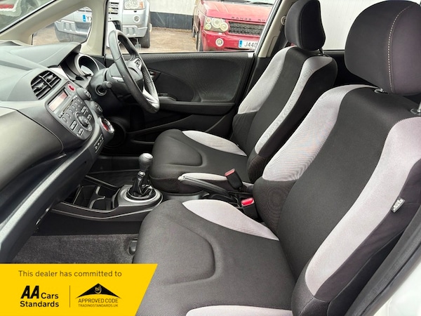 Used Honda Jazz 2012 for sale - 76197376: Photo 14