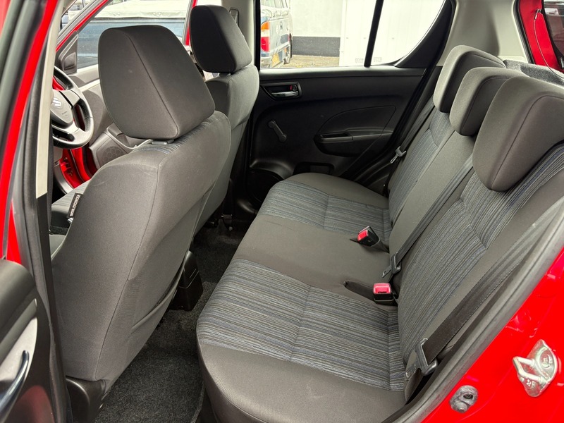 Used Suzuki Swift 2013 for sale - 76148439: Photo 11