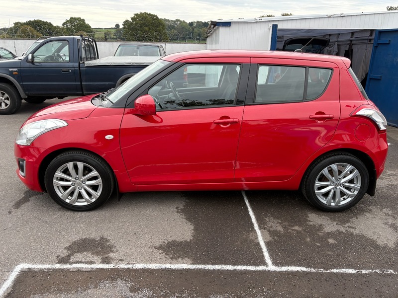 Used Suzuki Swift 2013 for sale - 76148439: Photo 2
