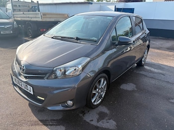 Used Toyota Yaris 2012 for sale - 79409964: Photo