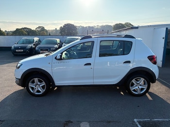 Used Dacia Sandero Stepway 2016 for sale - 79599557: Photo