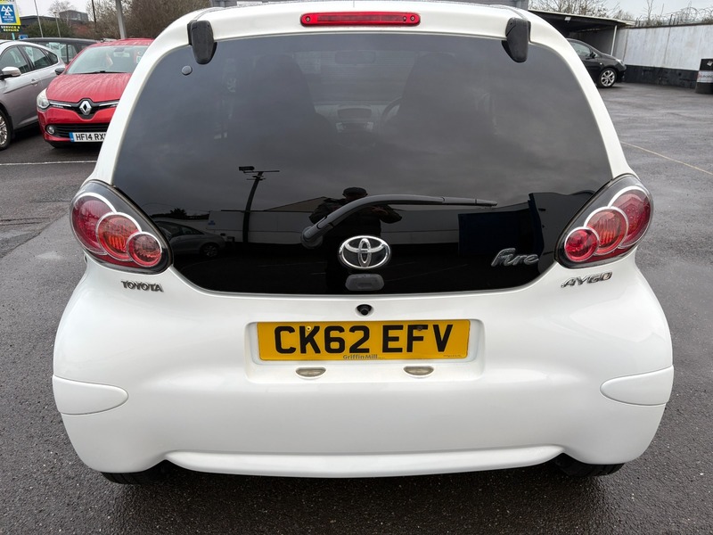 Used Toyota AYGO 2012 for sale - 77409234: Photo 6