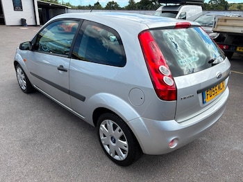 Used Ford Fiesta 2006 for sale - 79090716: Photo