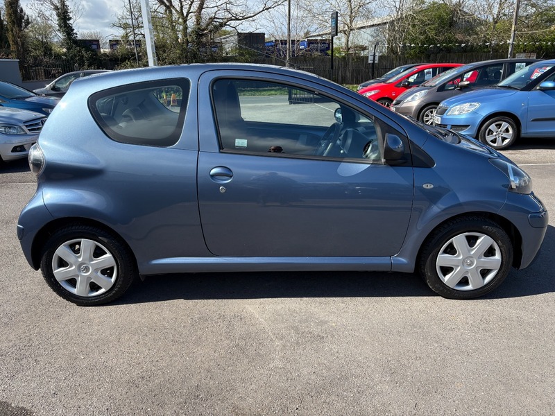 Used Toyota AYGO 2009 for sale - 78056809: Photo 8