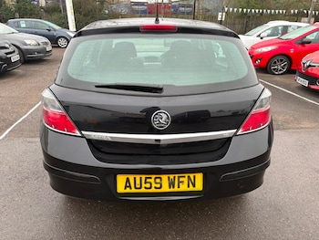 Used Vauxhall Astra 2009 for sale - 77792640: Photo