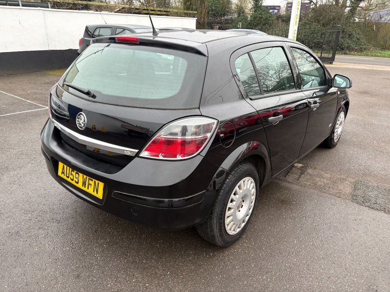 Used Vauxhall Astra 2009 for sale - 77792640: Photo 5