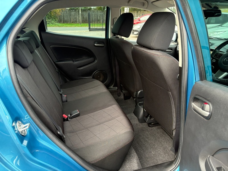 Used Mazda Mazda2 2013 for sale - 76197382: Photo 11