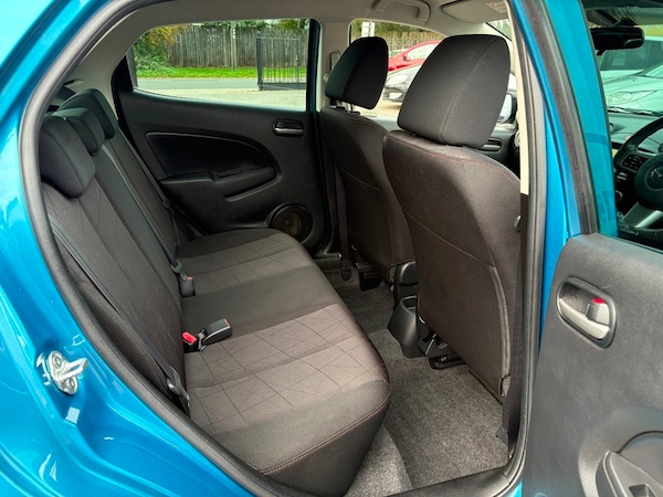 Used Mazda Mazda2 2013 for sale - 76197382: Photo 11