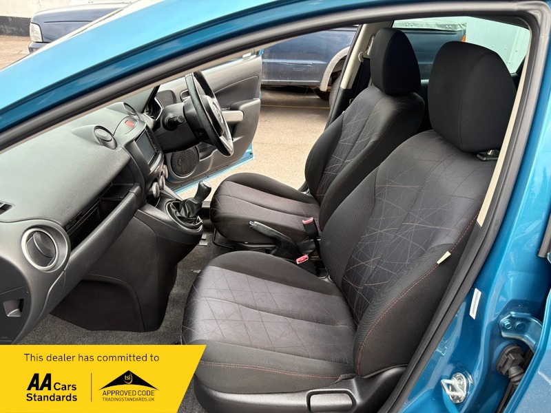 Used Mazda Mazda2 2013 for sale - 76197382: Photo 14