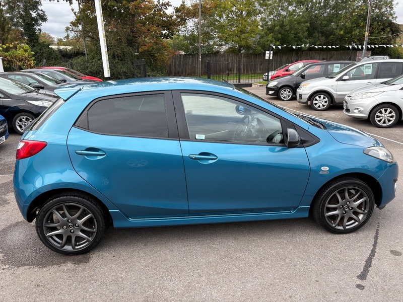 Used Mazda Mazda2 2013 for sale - 76197382: Photo 8