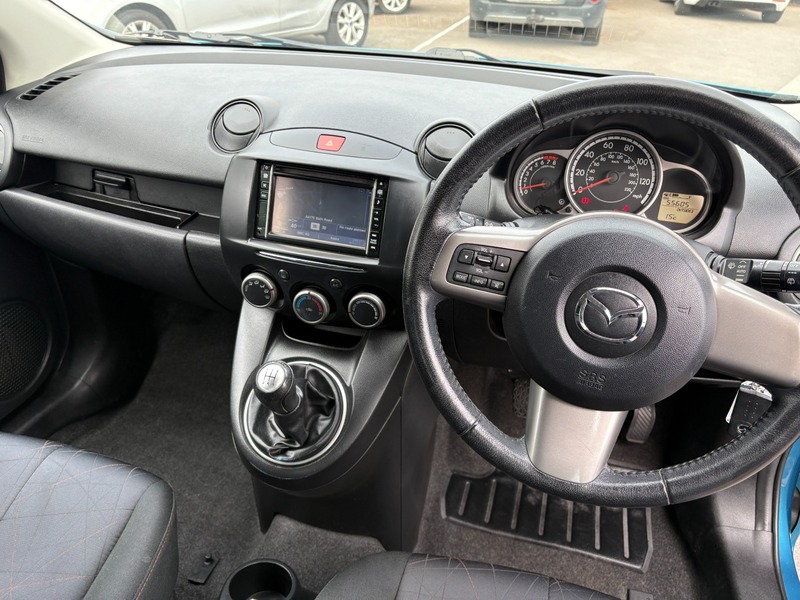 Used Mazda Mazda2 2013 for sale - 76197382: Photo 9