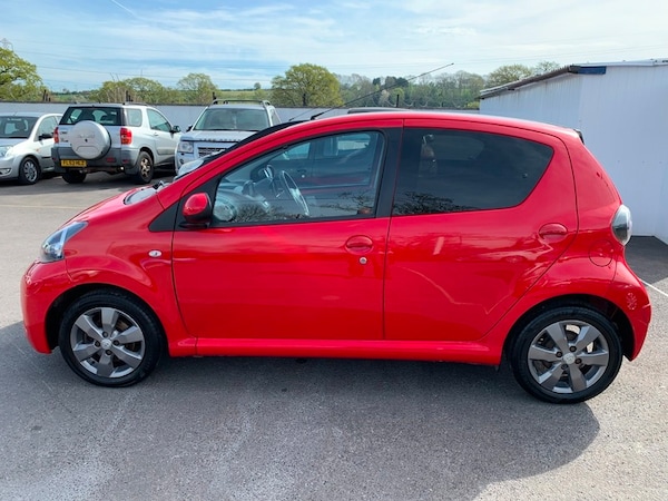 Used Toyota AYGO 2013 for sale - 74356333: Photo 4
