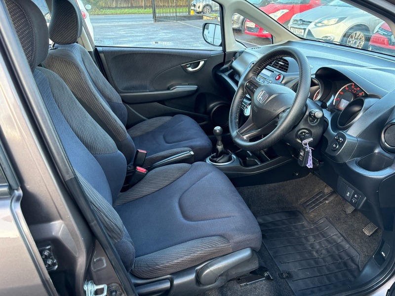 Used Honda Jazz 2012 for sale - 77384958: Photo 10