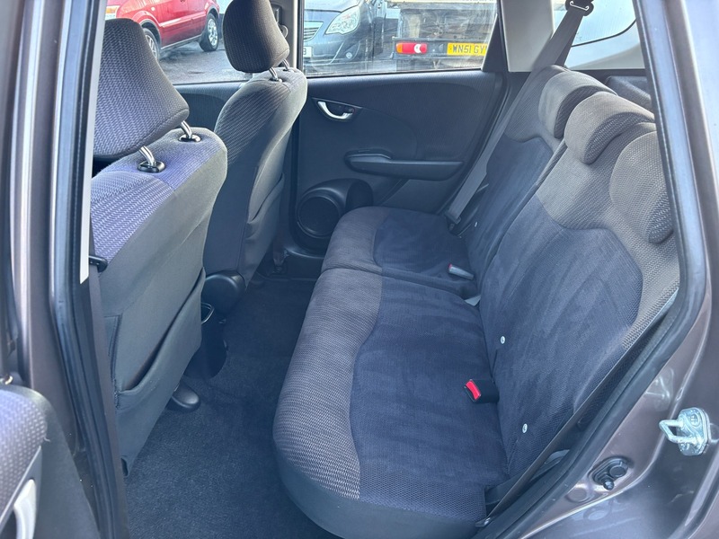 Used Honda Jazz 2012 for sale - 77384958: Photo 13