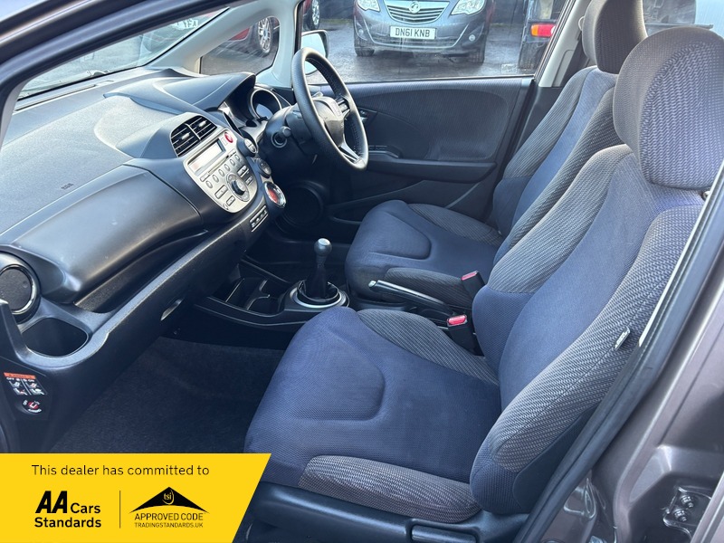 Used Honda Jazz 2012 for sale - 77384958: Photo 14